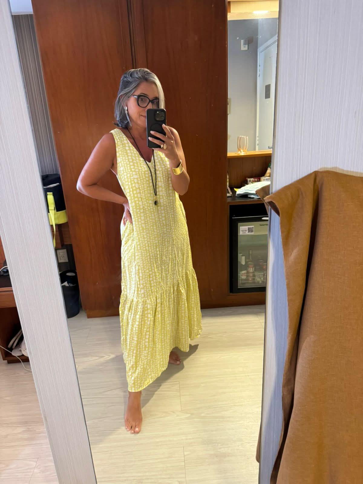 Vestido Pedrinhas Lima EZILDINHA