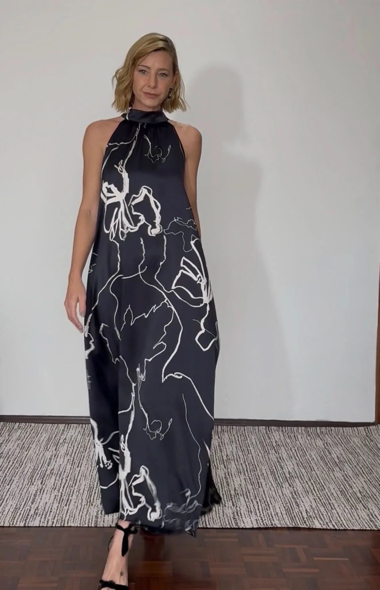 Vestido Laço Seda Pura Estampa Sakura EZILDINHA