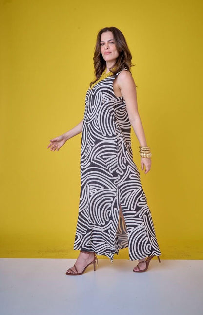 Vestido Linhas P&B Ezildinha